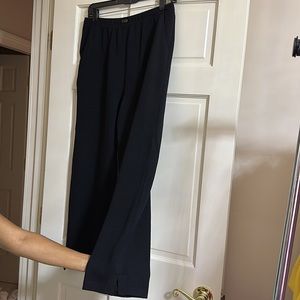 St. John knit pants size medium